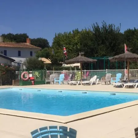 Mobil Avec Terrasse - 4 Pers. - Api-1-52-1595 Parque de Campismo Vendays-Montalivet