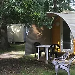 Mobil Avec Terrasse - 4 Pers. - Api-1-52-1595 مكان تخييم *