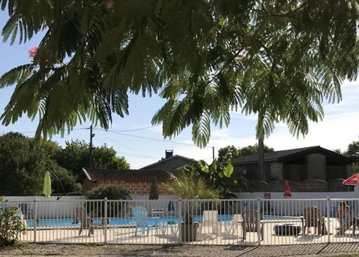 Mobil Avec Terrasse - 4 Pers. - Api-1-52-1595 Kamp alanı Vendays-Montalivet